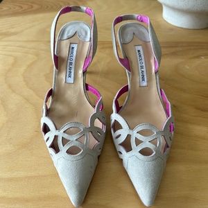 Manolo Blahnik Grey Suede Heels